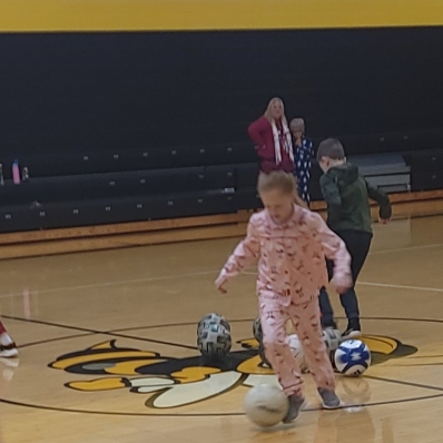 FC Cincinnati foundation visits Three Rivers