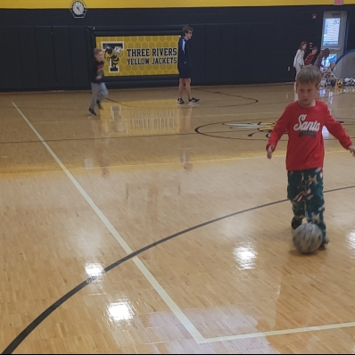 FC Cincinnati foundation visits Three Rivers